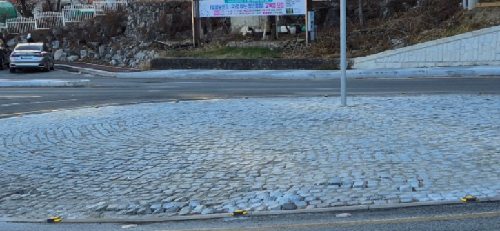 강원도 태백시 황지동(절골) 회전교차로2.jpg